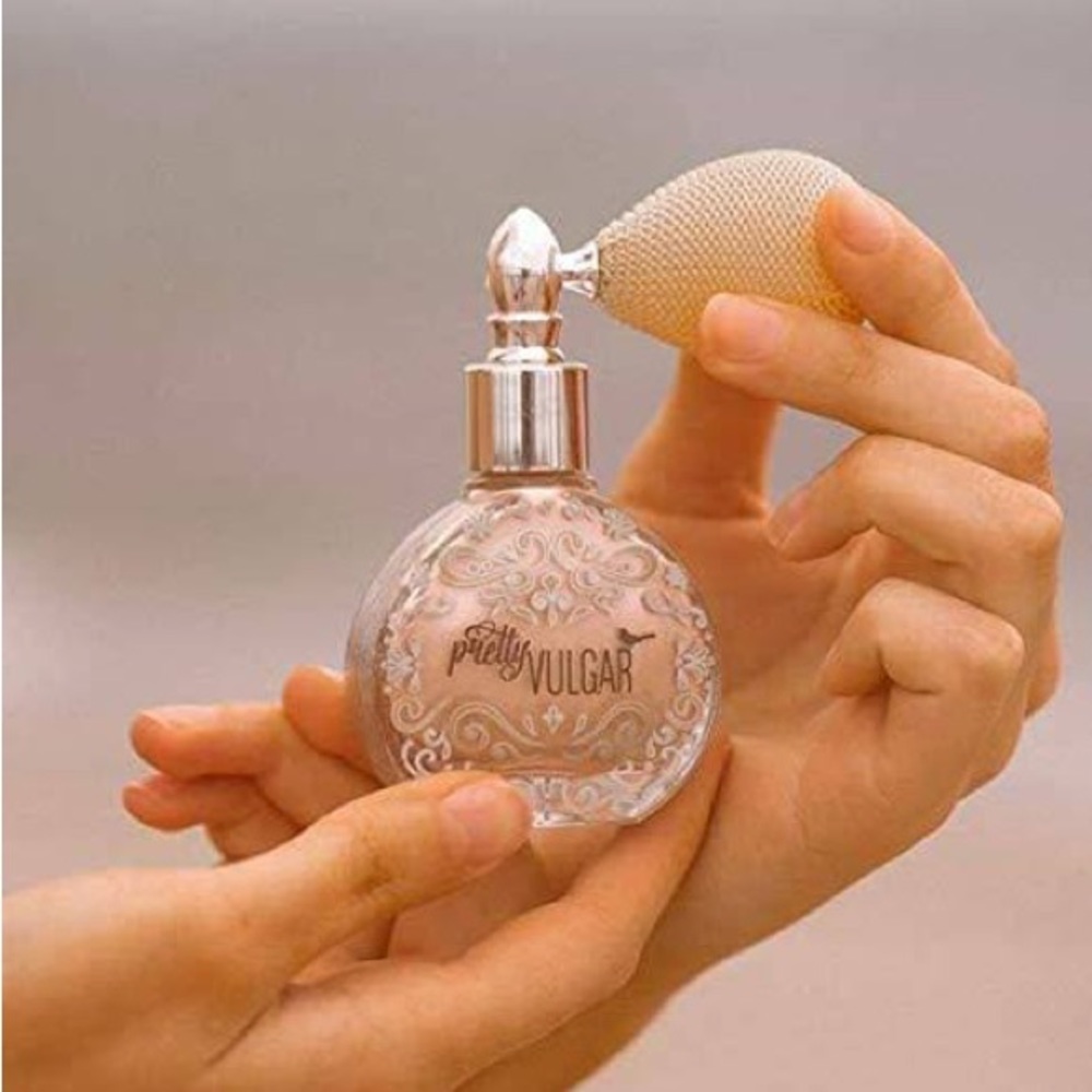 Pretty Vulgar Glitter Dust